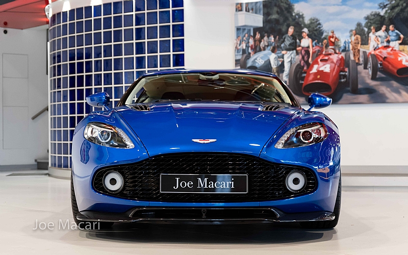 2017 Aston Martin Zagato RHD, 18/18