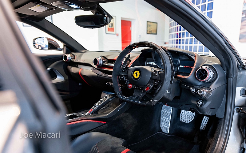 2019 Ferrari 812 Superfast, 12/18