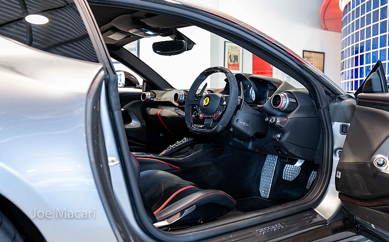 2019 Ferrari 812 Superfast, 13/18