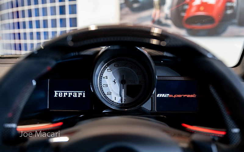 2019 Ferrari 812 Superfast, 15/18