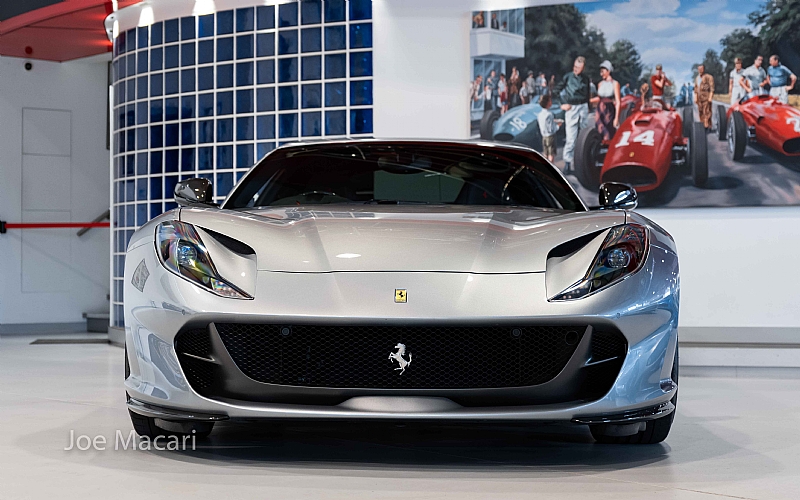 2019 Ferrari 812 Superfast, 18/18