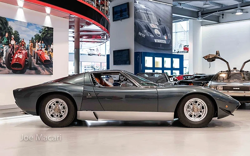 1972 Lamborghini Miura SV for sale, exterior