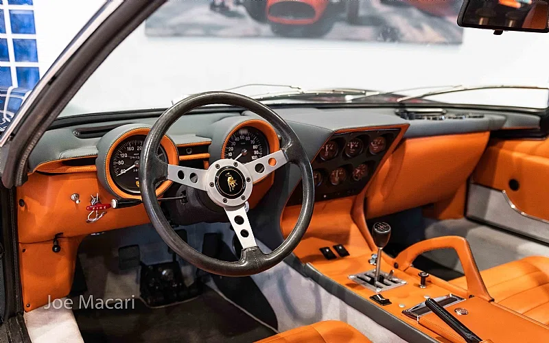 1972 Lamborghini Miura SV interior, dashboard