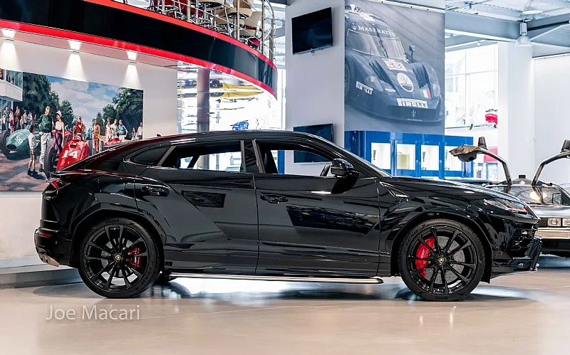 2019 Lamborghini Urus for sale, exterior