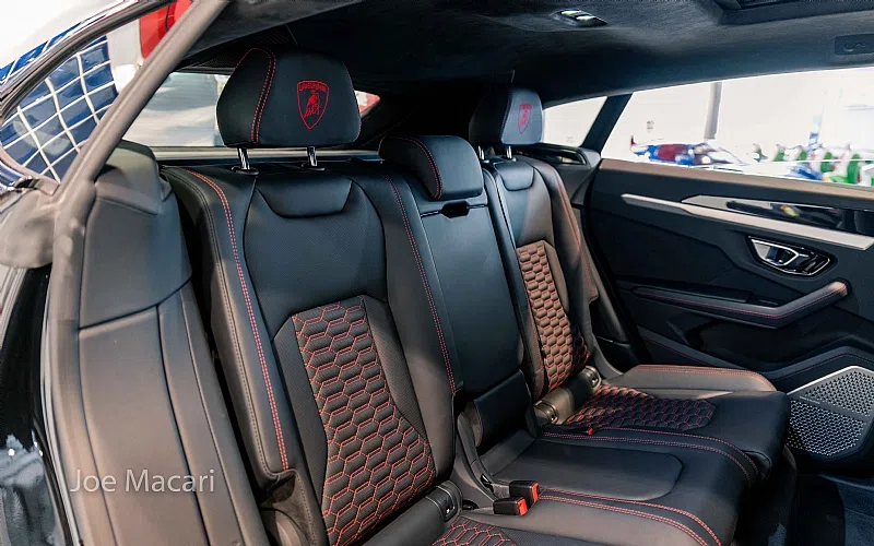 2019 Lamborghini Urus interior, seats