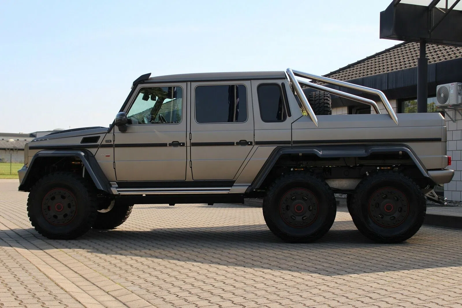 2015 BRABUS G 700 6x6