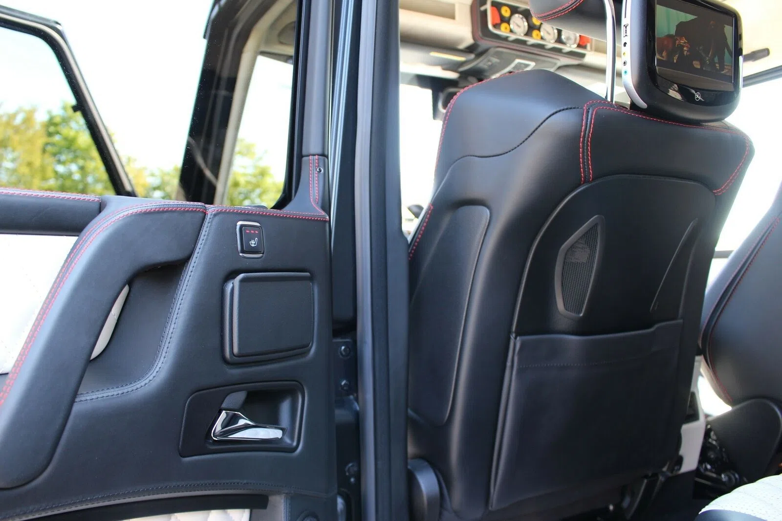2014 Mercedes-Benz G 63 AMG 6x6 Designo interior, seats