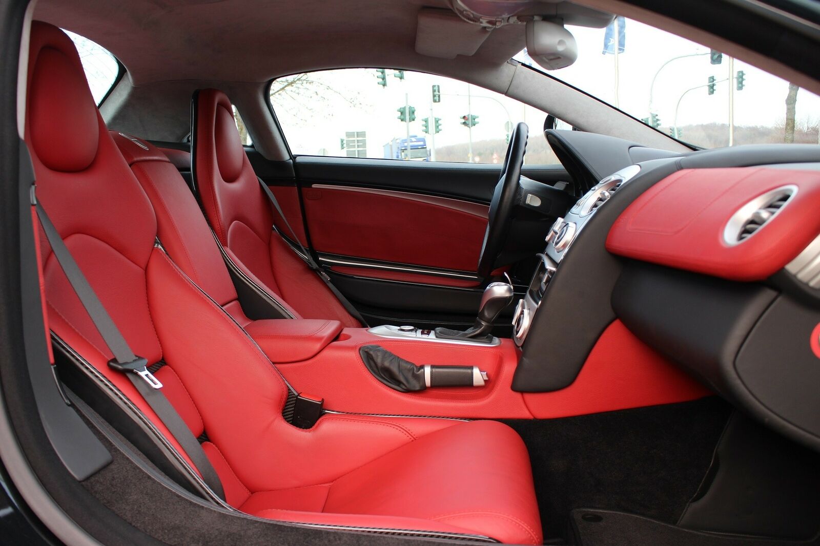 2010 Mercedes-Benz SLR McLaren Coupé, 5/20