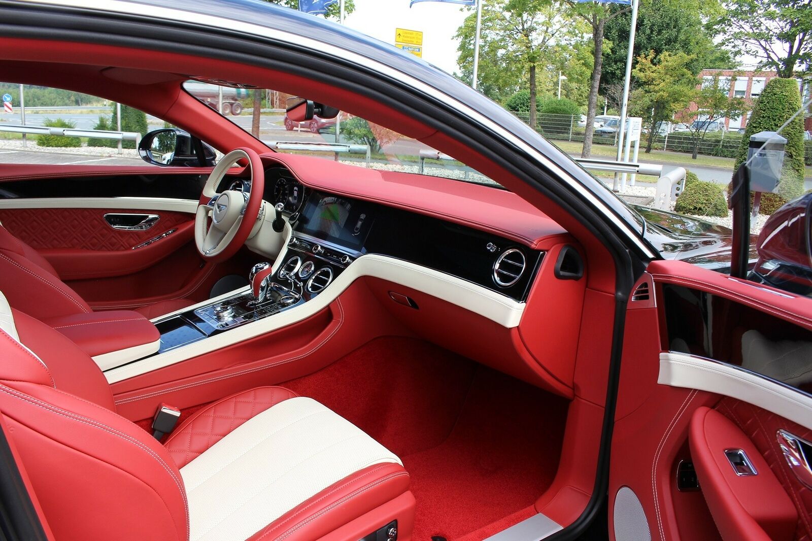 2020 Bentley Continental GT W12 Mulliner, 8/20