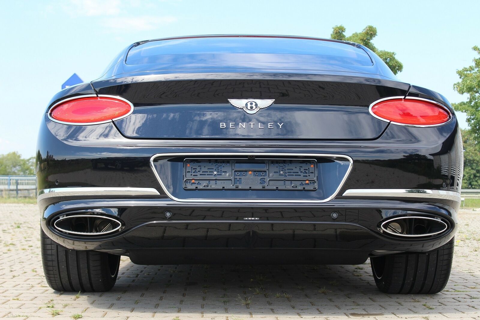 2020 Bentley Continental GT W12 Mulliner, 16/20