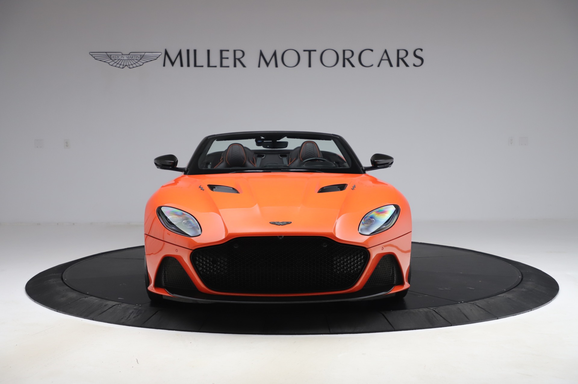 2020 Aston Martin DBS Superleggera Volante, 8/20
