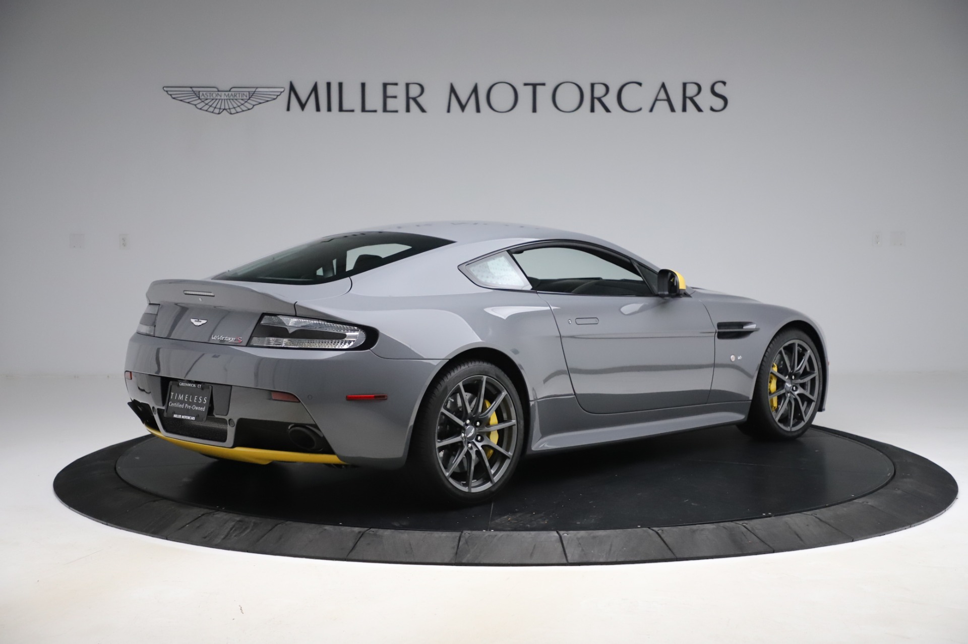 2017 Aston Martin V12 Vantage S, 6/20