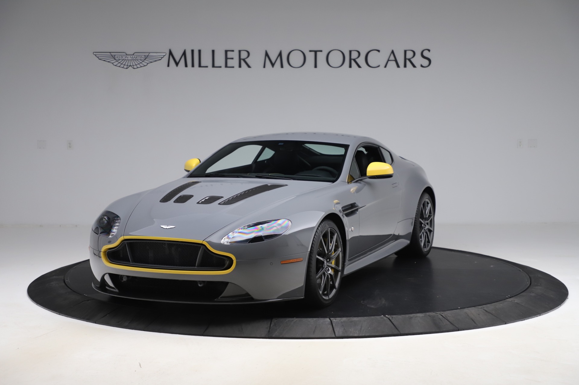 2017 Aston Martin V12 Vantage S, 20/20