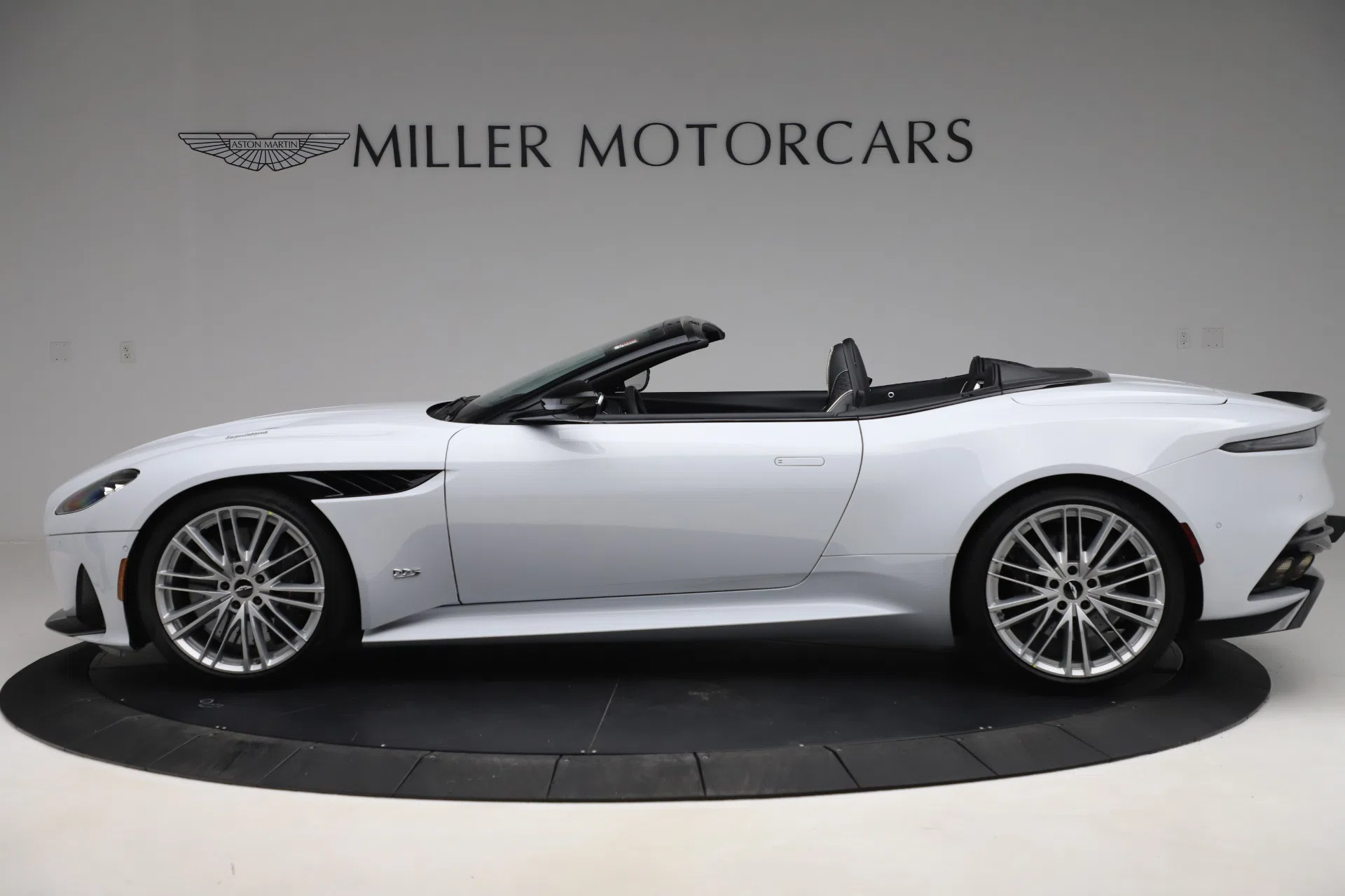 2020 Aston Martin DBS Superleggera Volante Convertible, side profile, WHITESTONE