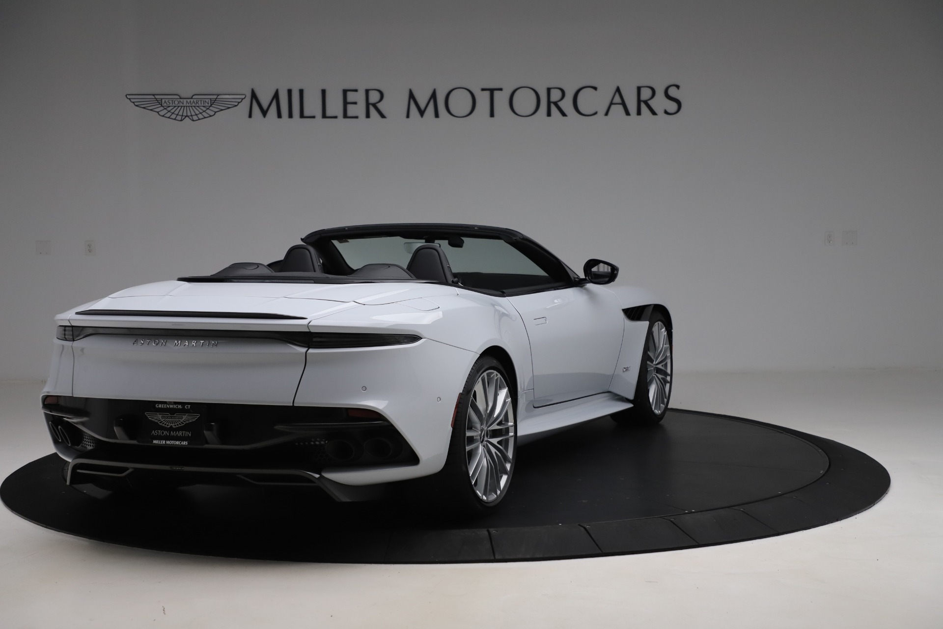 2020 Aston Martin DBS Superleggera Volante Convertible, 6/20