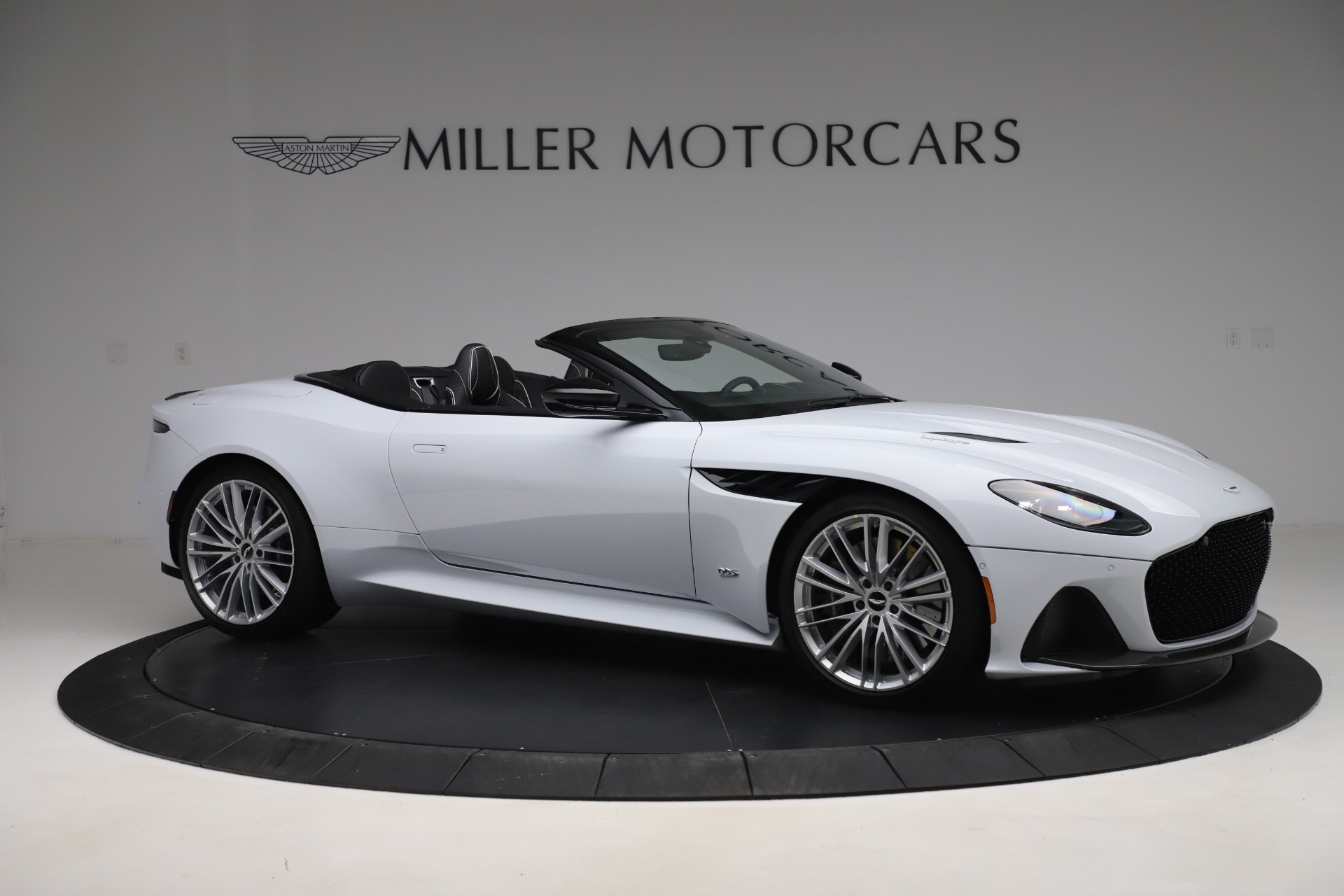 2020 Aston Martin DBS Superleggera Volante Convertible, 8/20