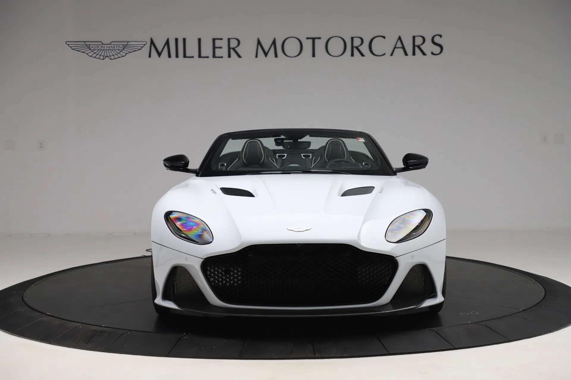 2020 Aston Martin DBS Superleggera Volante Convertible for sale, exterior, WHITESTONE
