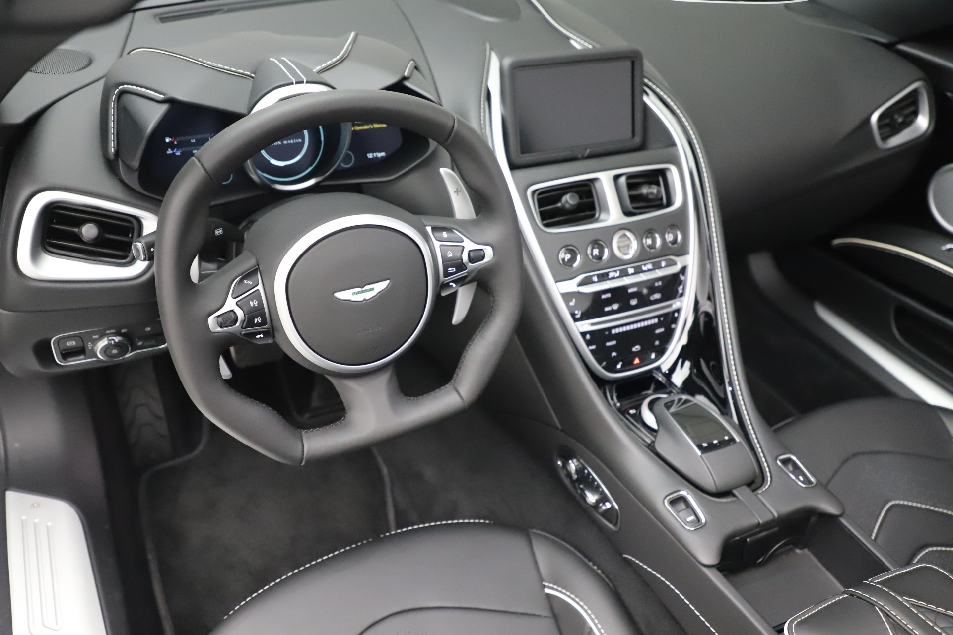 2020 Aston Martin DBS Superleggera Volante Convertible, 11/20