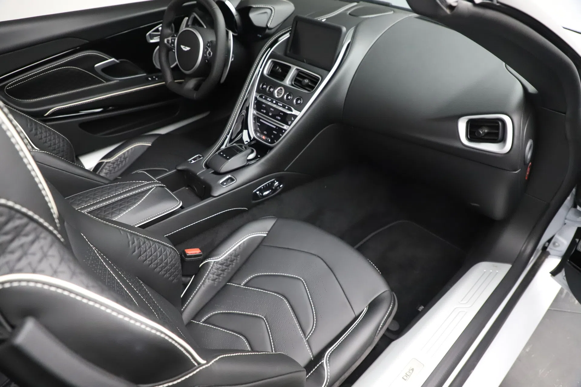 2020 Aston Martin DBS Superleggera Volante Convertible interior, seats, Obsidian Black