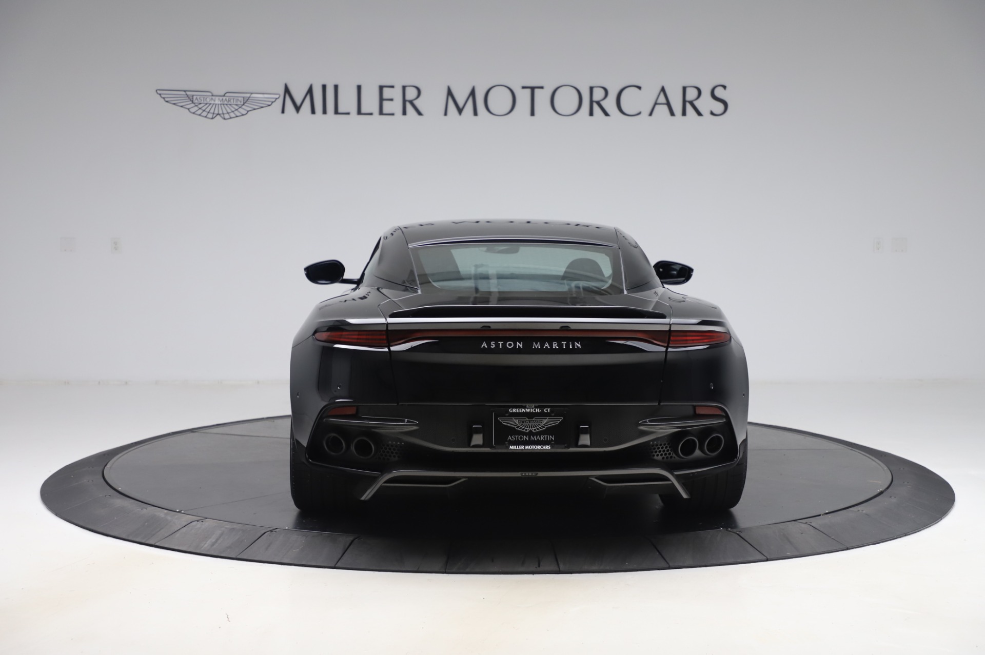 2020 Aston Martin DBS Superleggera Coupe, 7/19