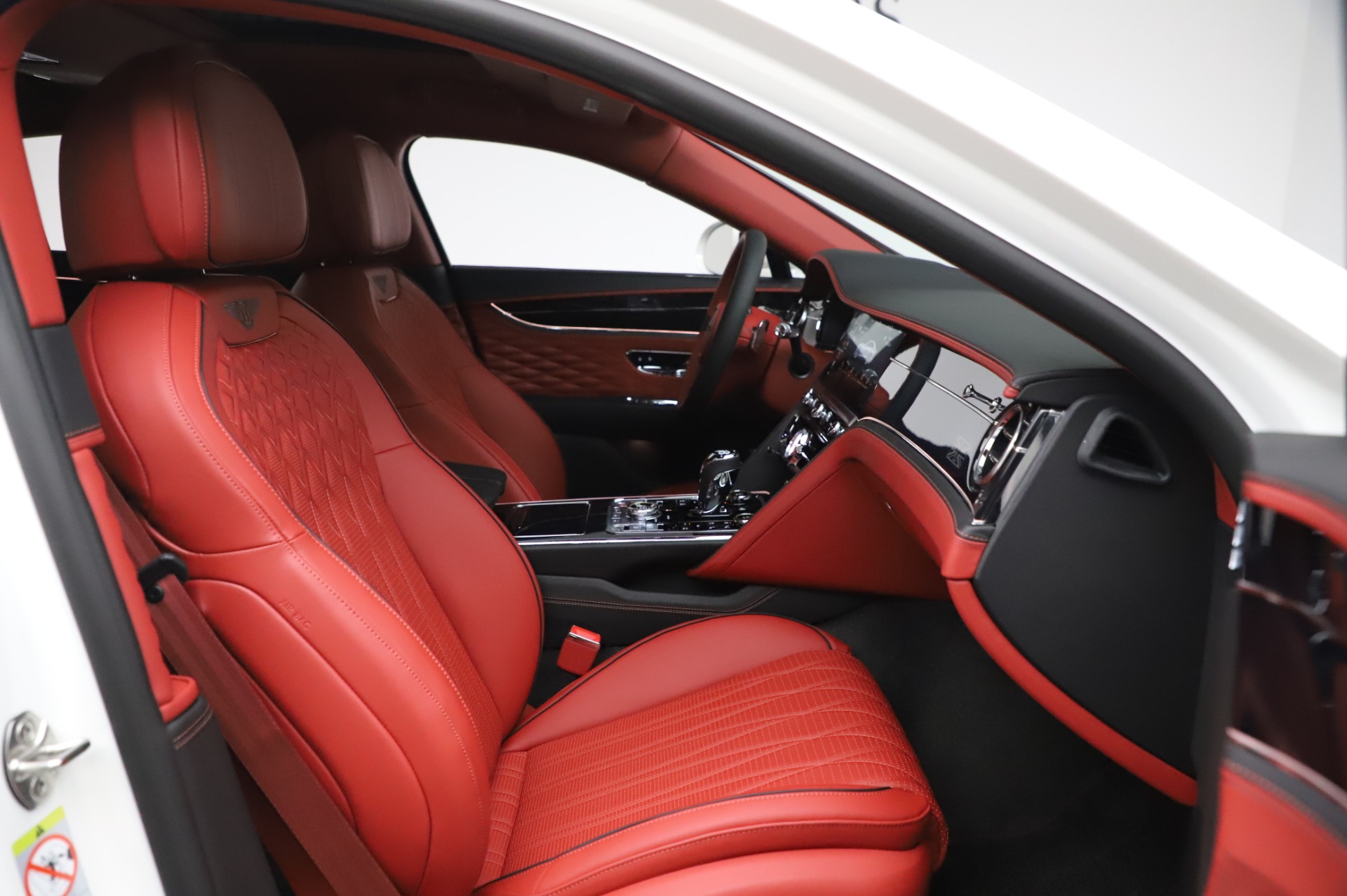 2020 Bentley Flying Spur W12 First Edition, 19/20