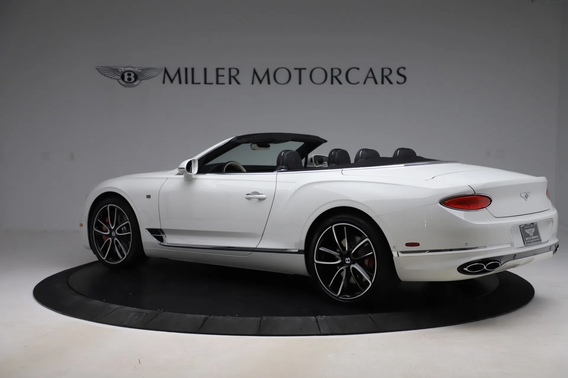 2020 Bentley Continental GTC V8 First Edition, side profile, Glacier white