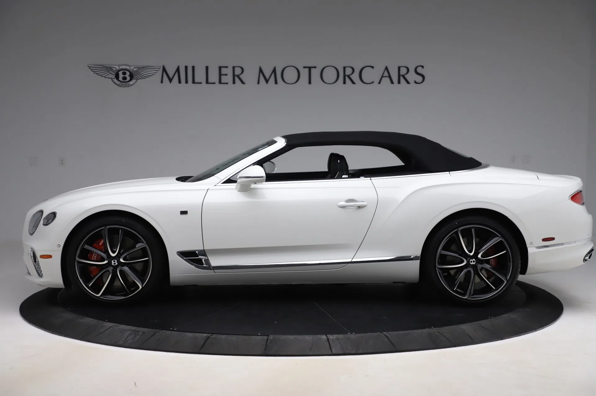 2020 Bentley Continental GTC V8 First Edition, side profile, Glacier white