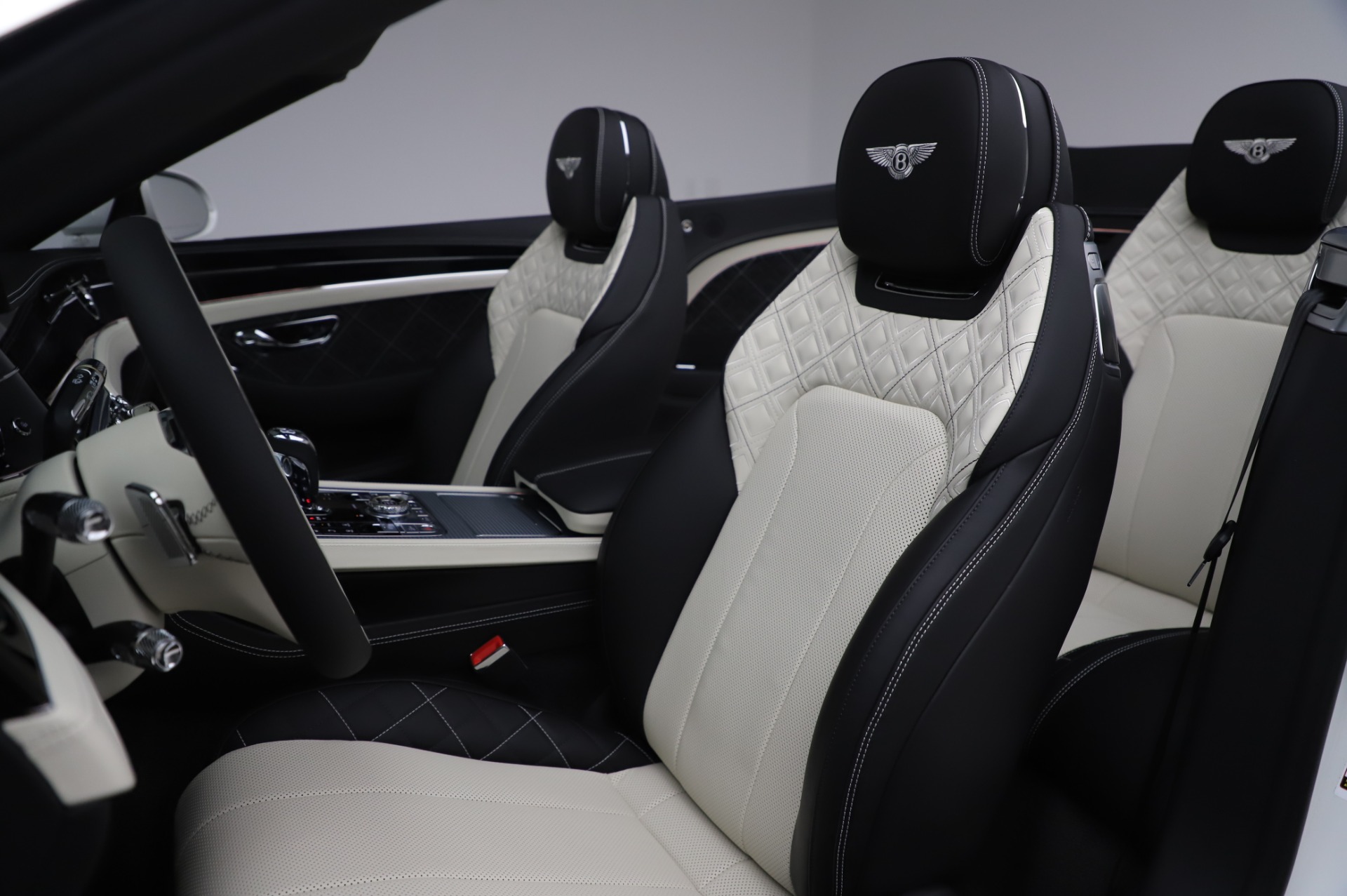 2020 Bentley Continental GTC V8 First Edition, 16/20