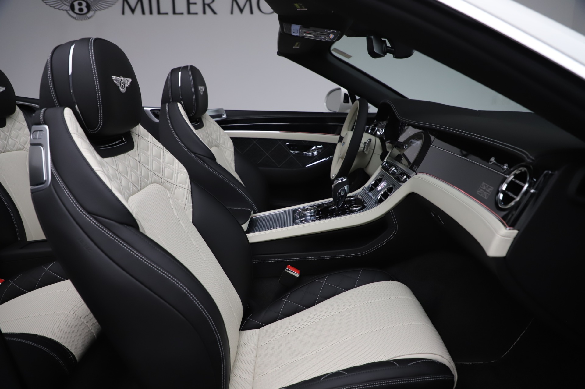 2020 Bentley Continental GTC V8 First Edition, 19/20
