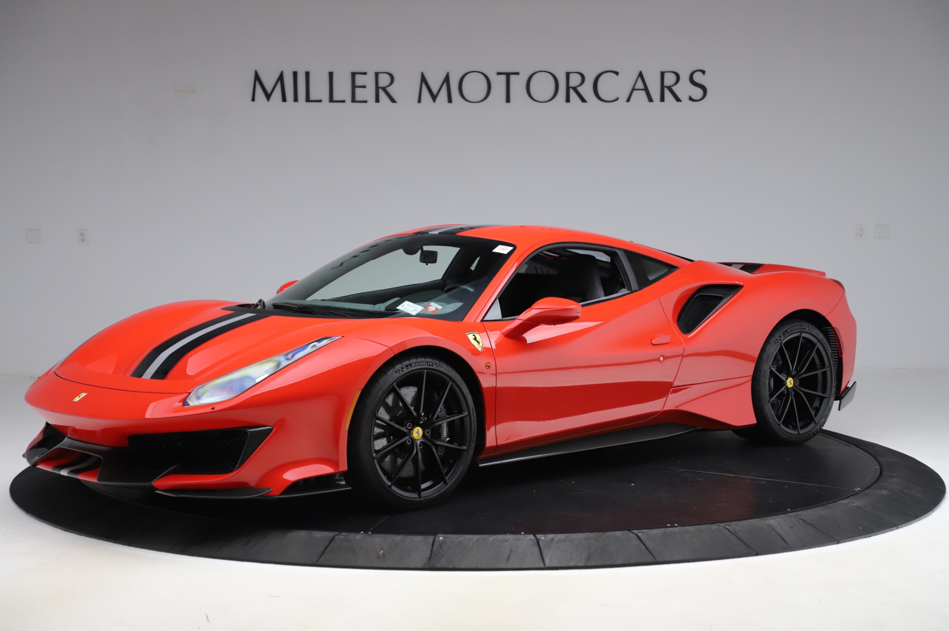 2020 Ferrari 488 Pista, 2/20