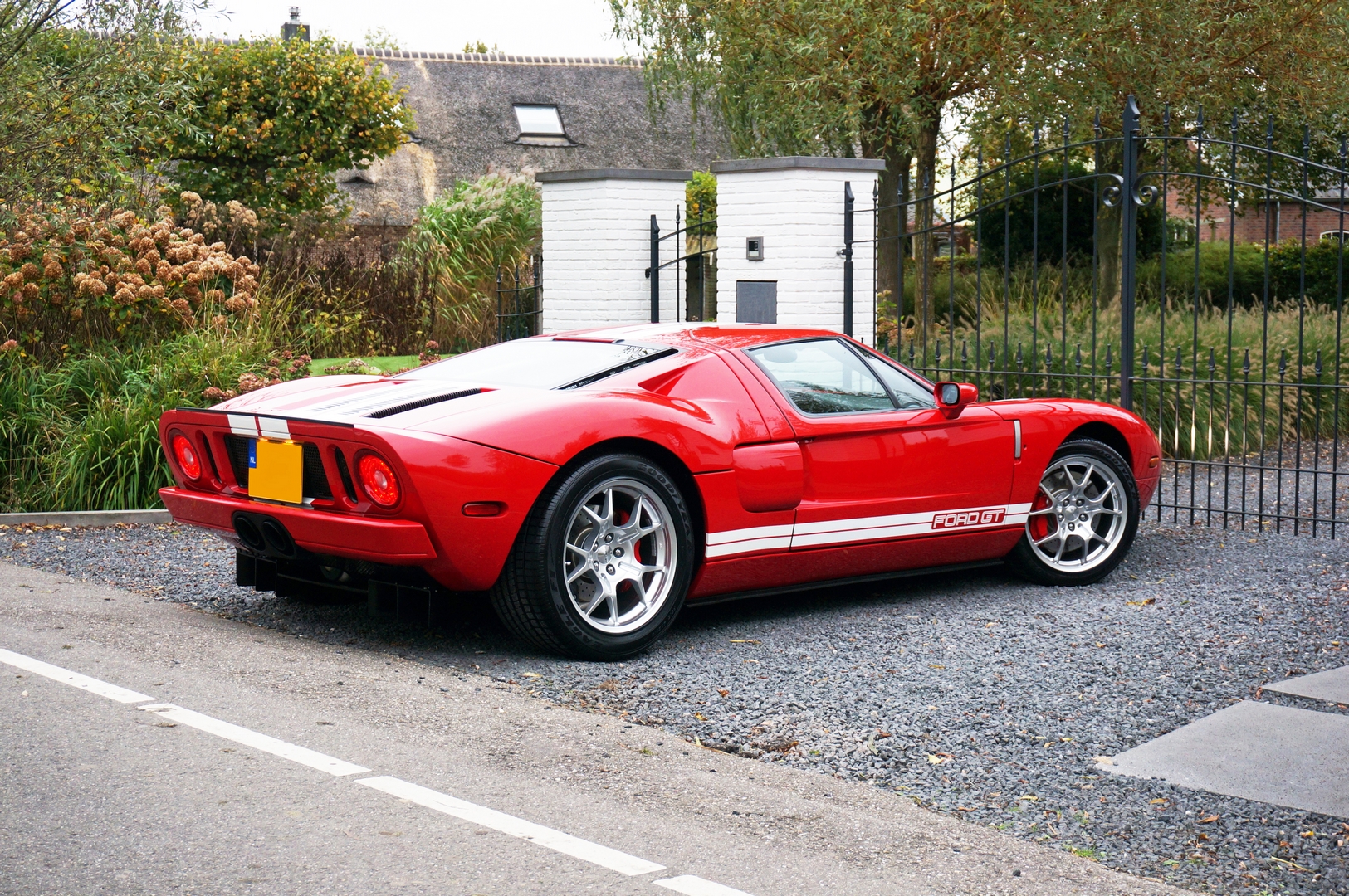 2005 Ford GT 5.4L V8 Coupé 1, 9/10
