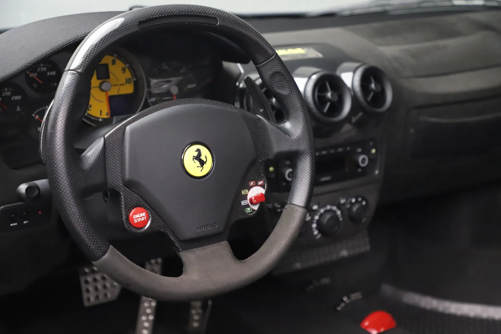 2009 Ferrari 430 Scuderia Spider 16M interior, Nero Ade