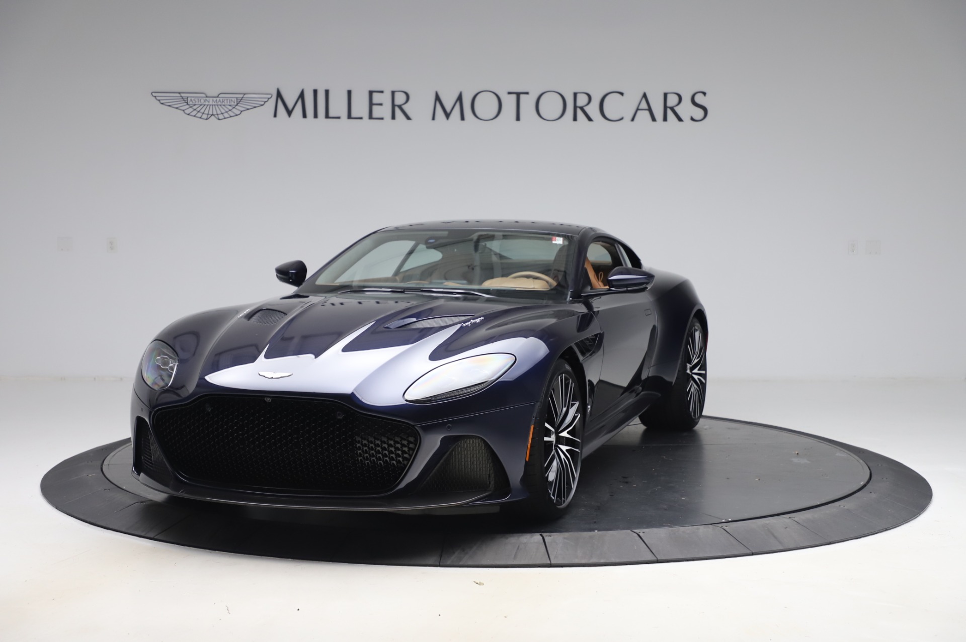 2020 Aston Martin DBS Superleggera Coupe, 3/20