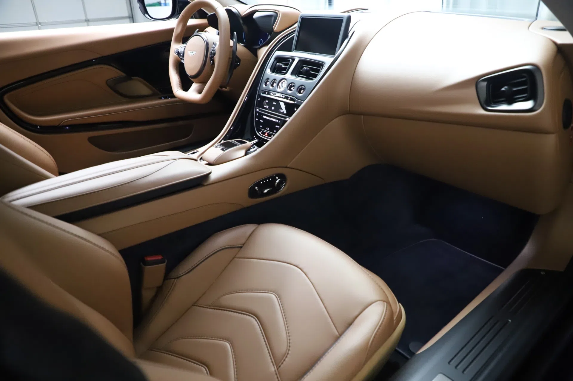 2020 Aston Martin DBS Superleggera Coupe interior, seats, Sabiro Blue