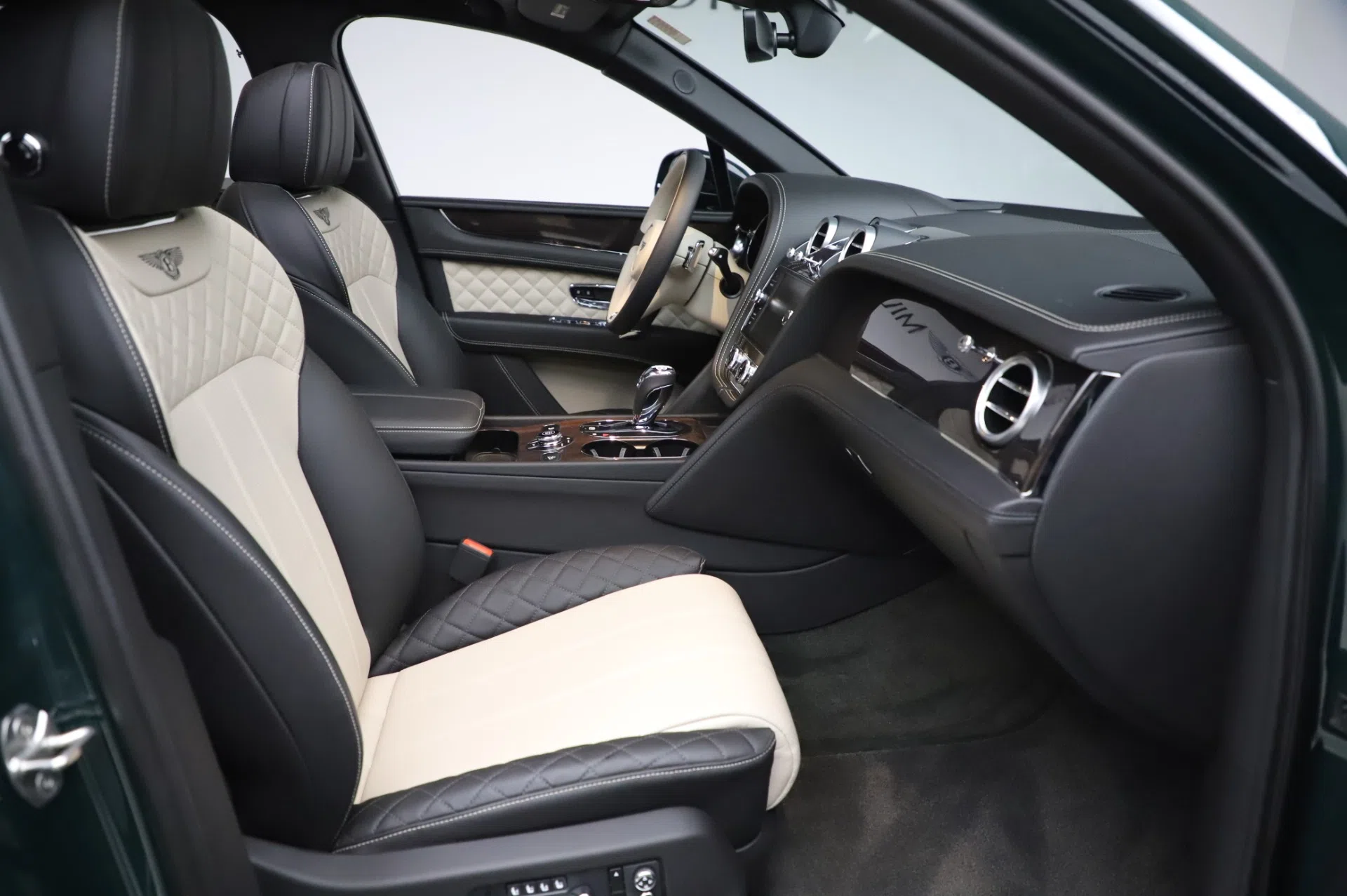 2020 Bentley Bentayga V8 interior, seats, BARNATO