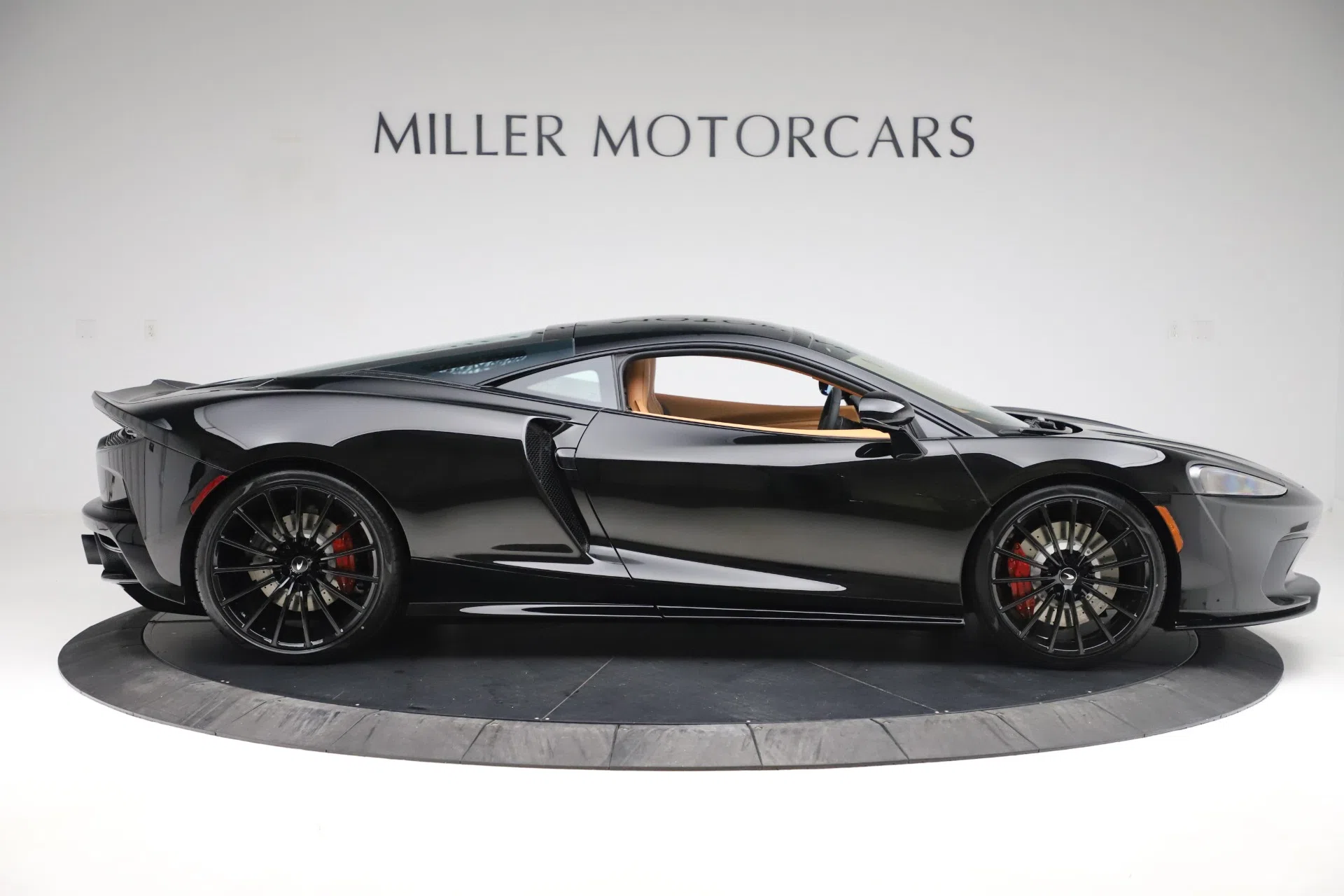 2020 McLaren GT Coupe
