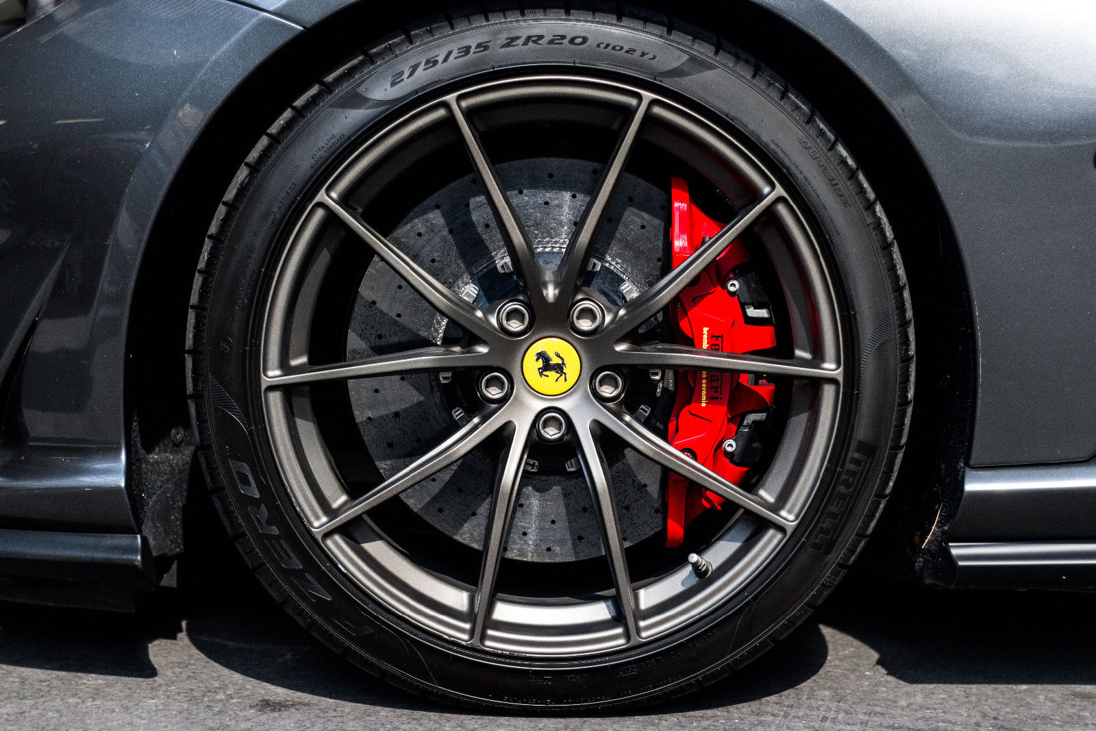 2018 Ferrari 812 Superfast, 5/14