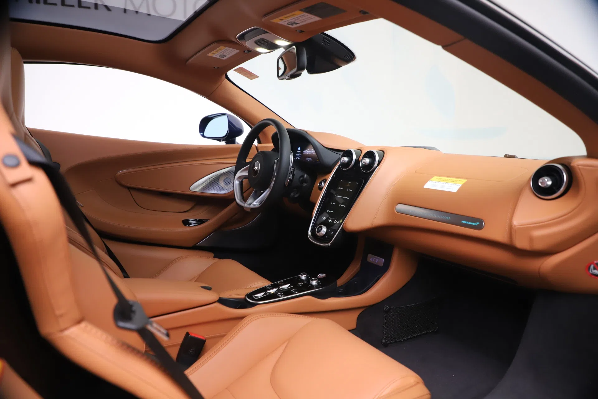 2020 McLaren GT Coupe interior, BEIGE/TAN
