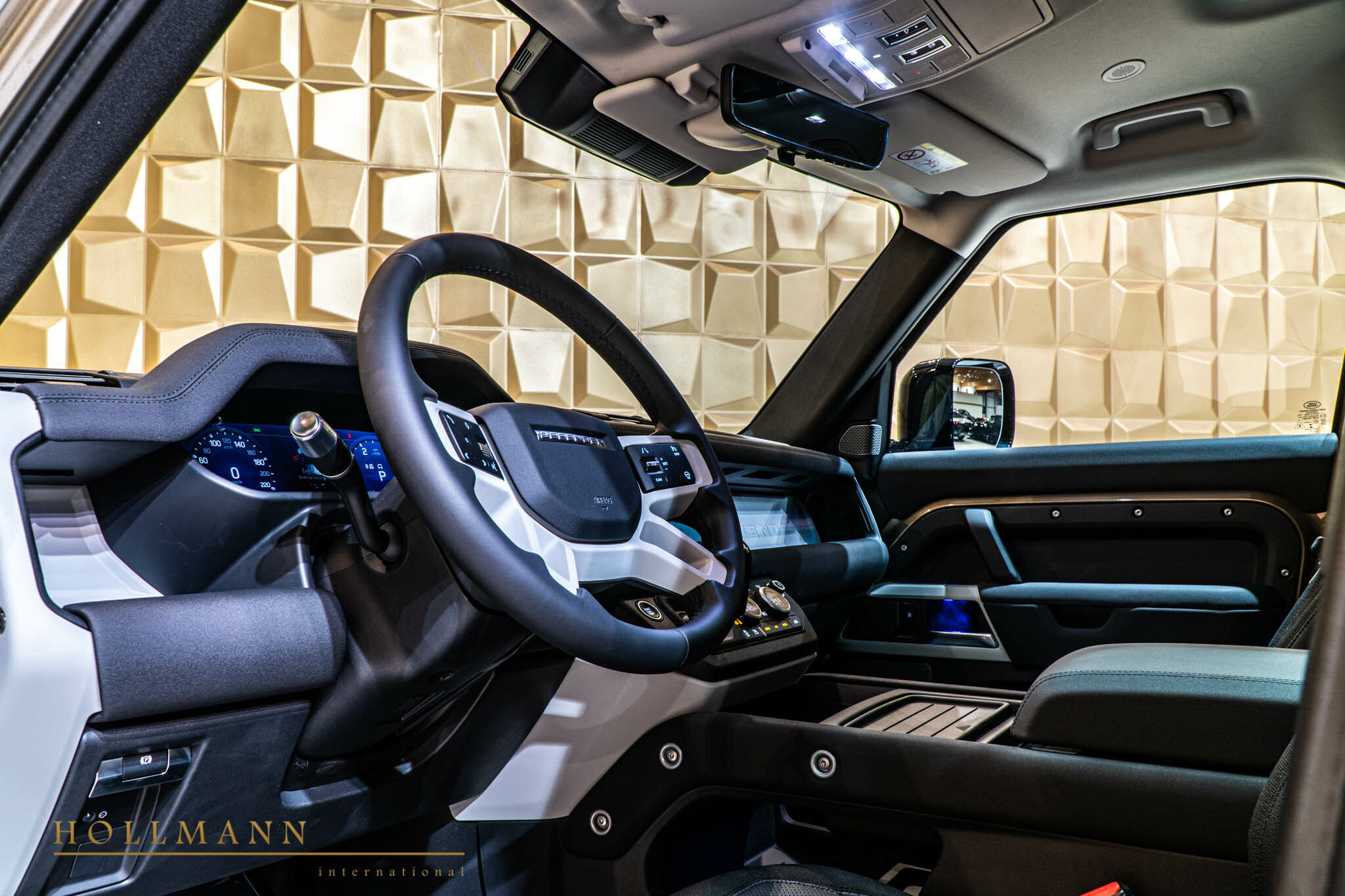 2020 Land Rover Defender 110 P400 S, 8/17