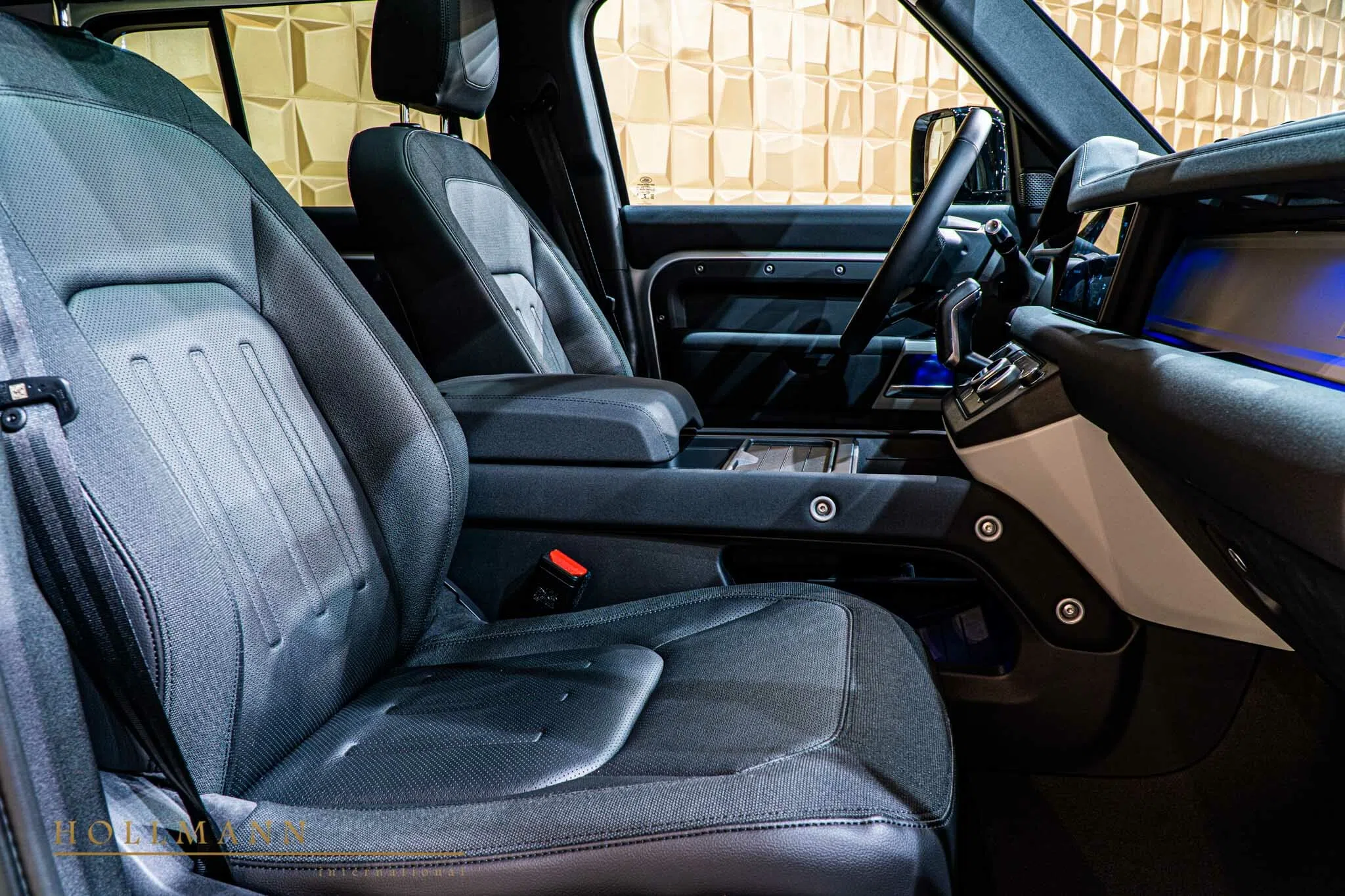 2020 Land Rover Defender S D240 interior, seats, Ebony