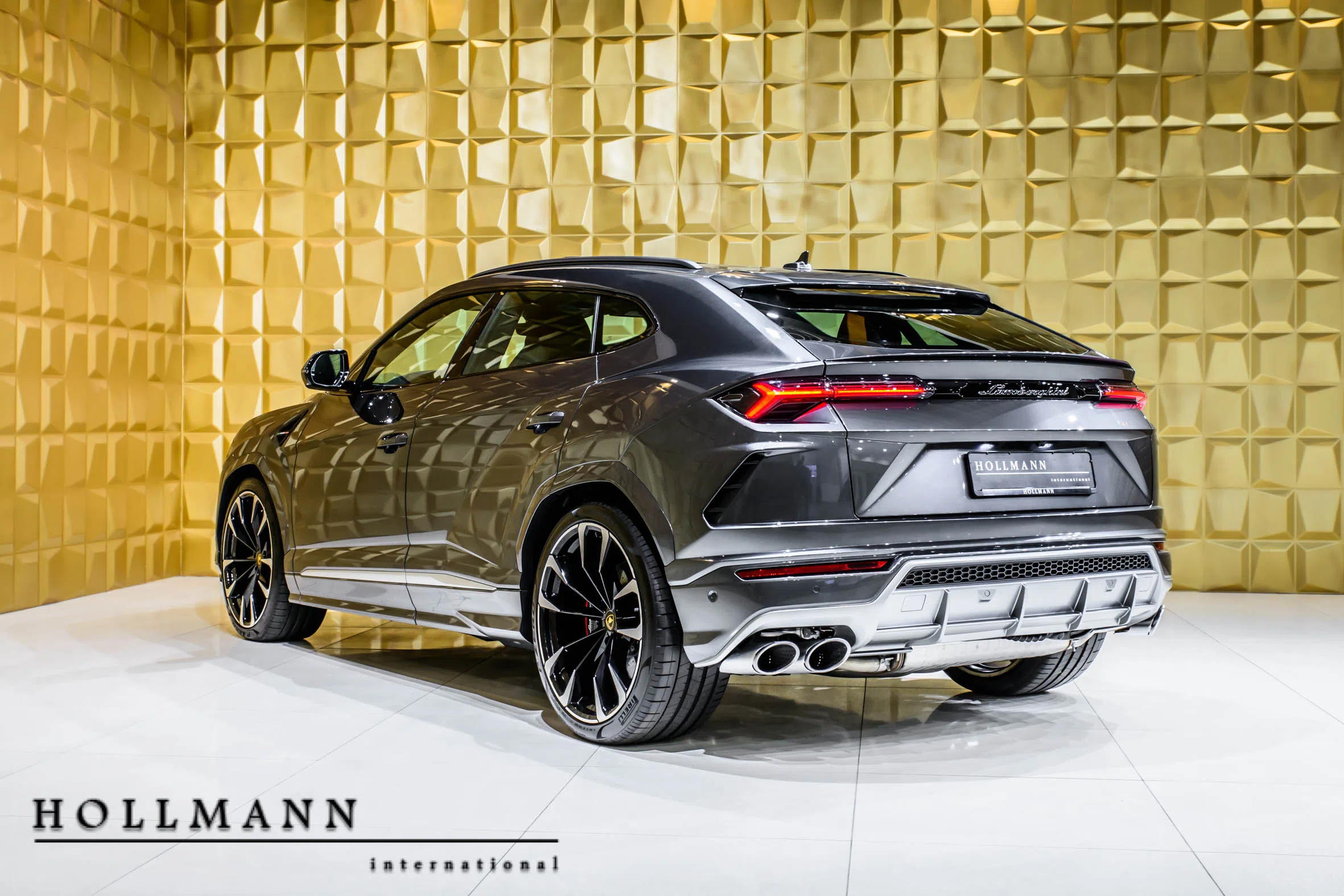2018 LAMBORGHINI Urus, rear three-quarter view, Grigio Lynx