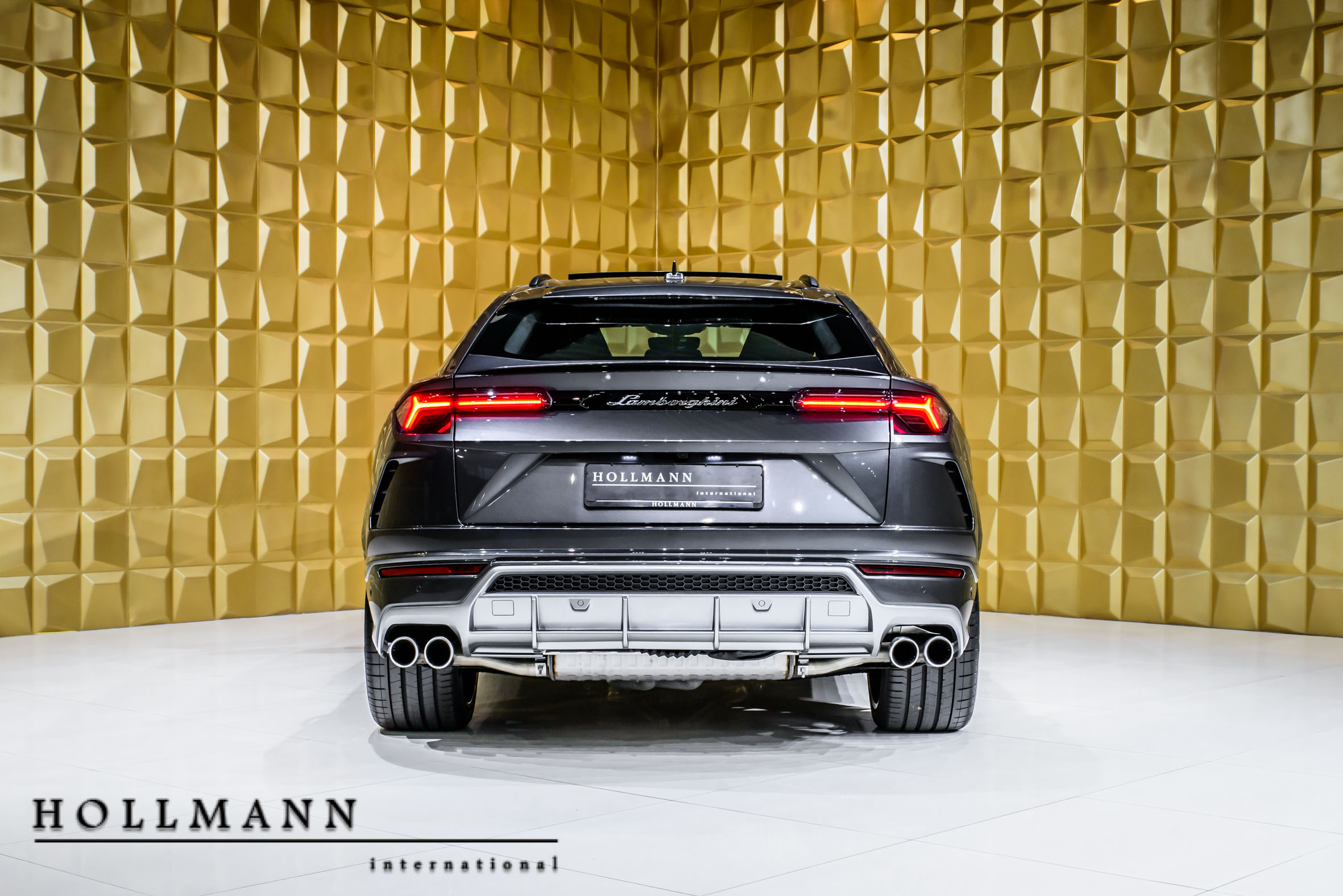 2018 LAMBORGHINI Urus, 5/17