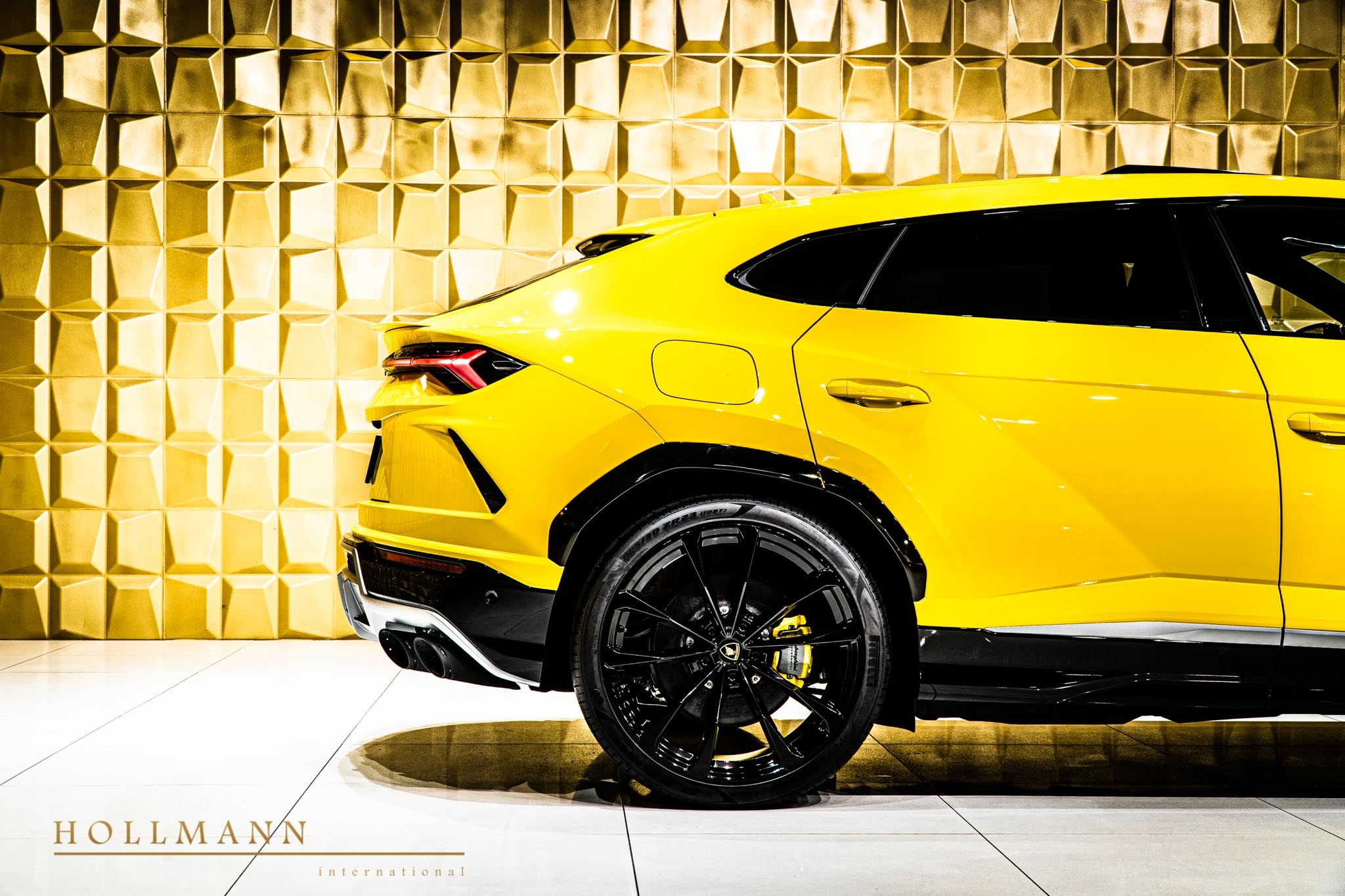 2020 Lamborghini Urus, 9/19