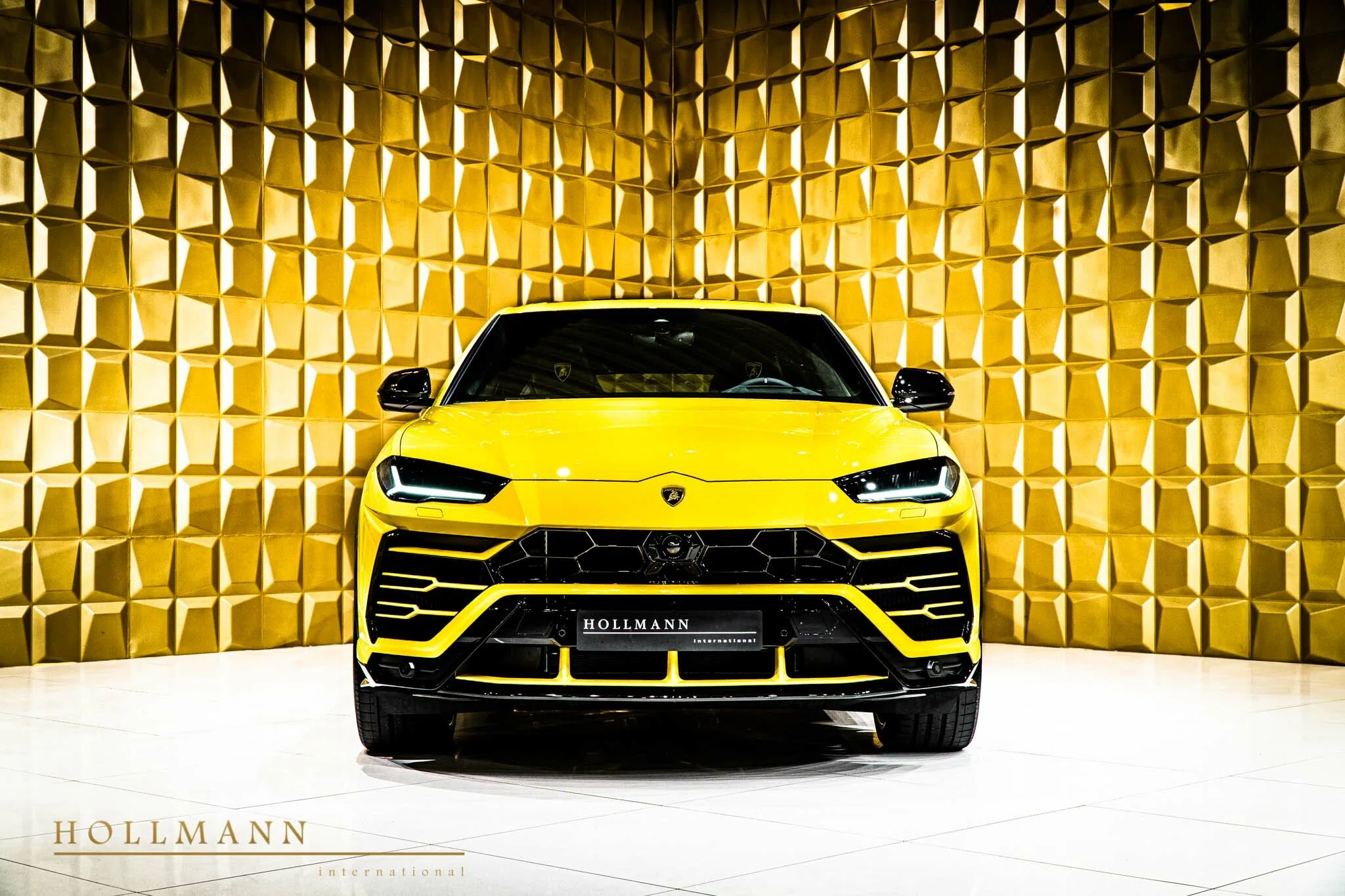2020 Lamborghini Urus for sale, exterior, Giallo Auge