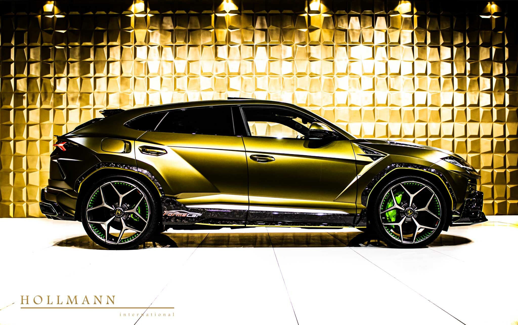 2020 Lamborghini URUS by SCL GLOBAL