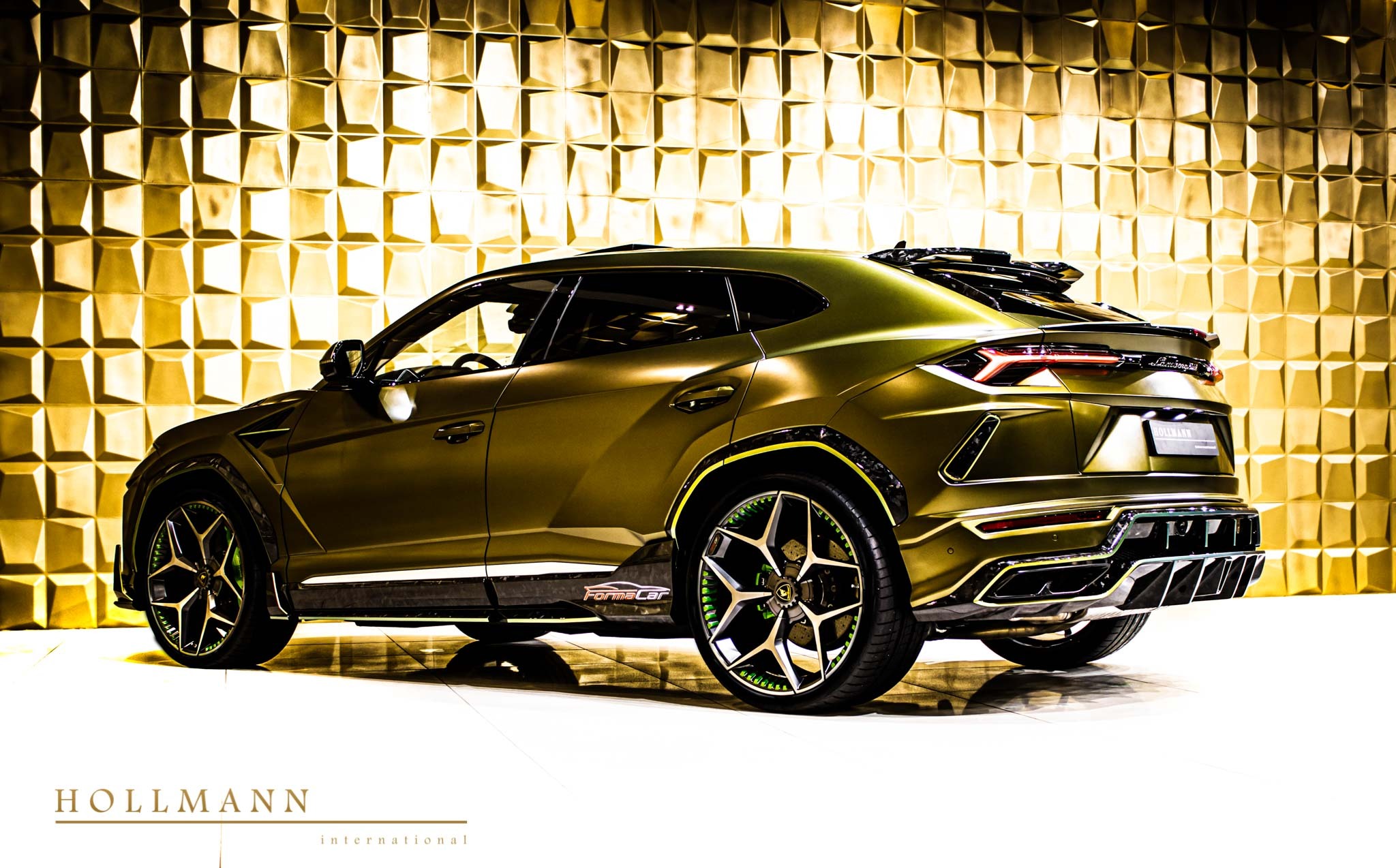 2020 Lamborghini URUS by SCL GLOBAL, 4/19