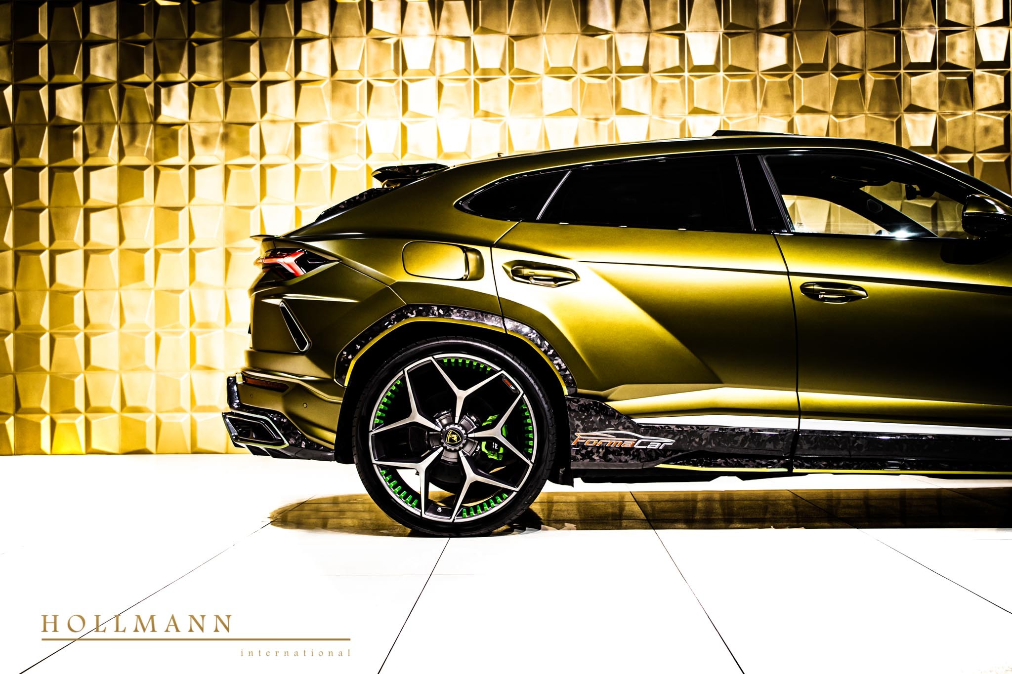 2020 Lamborghini URUS by SCL GLOBAL, 15/19