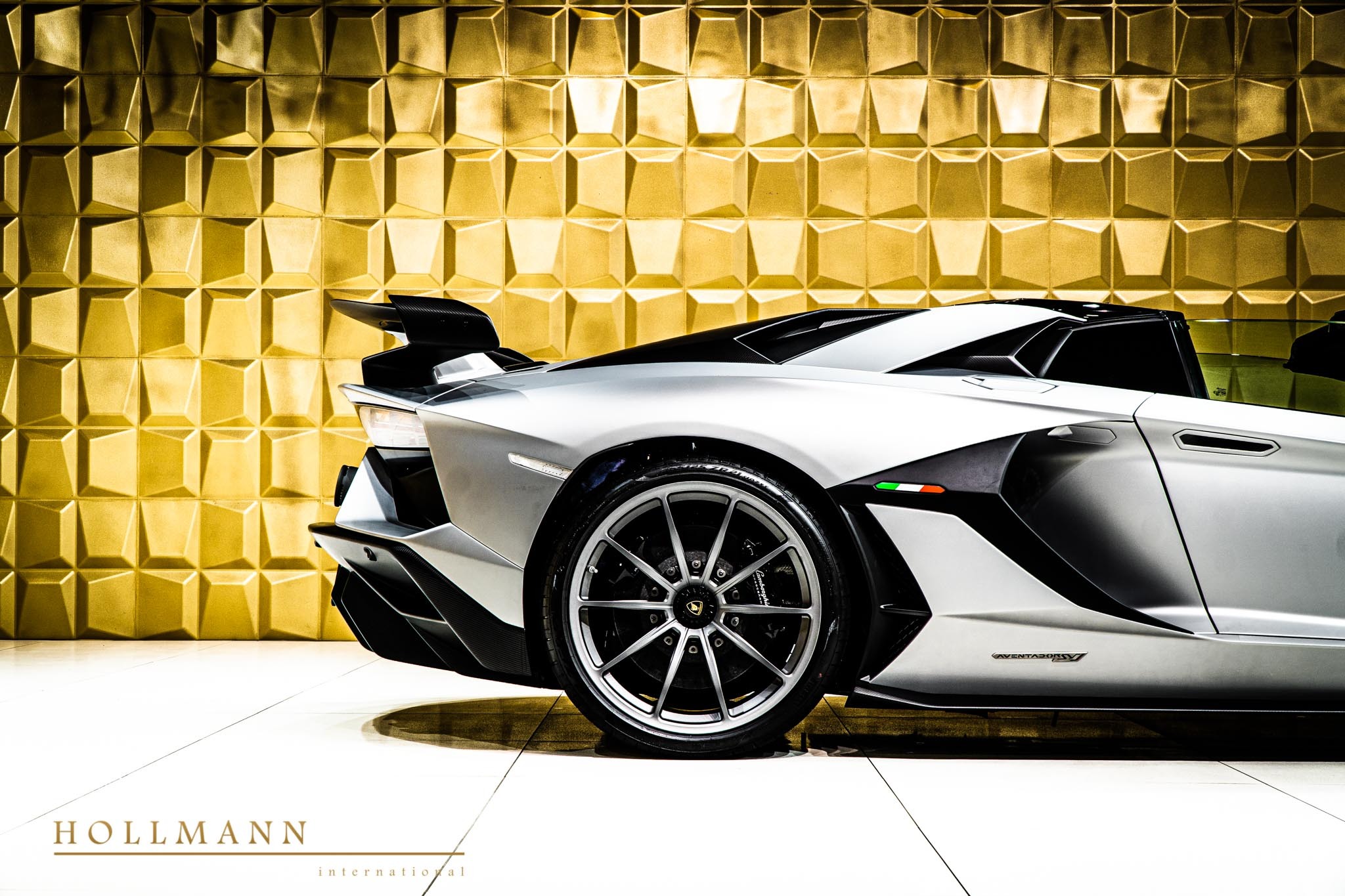 2020 Lamborghini Aventador SVJ Roadster, 16/20