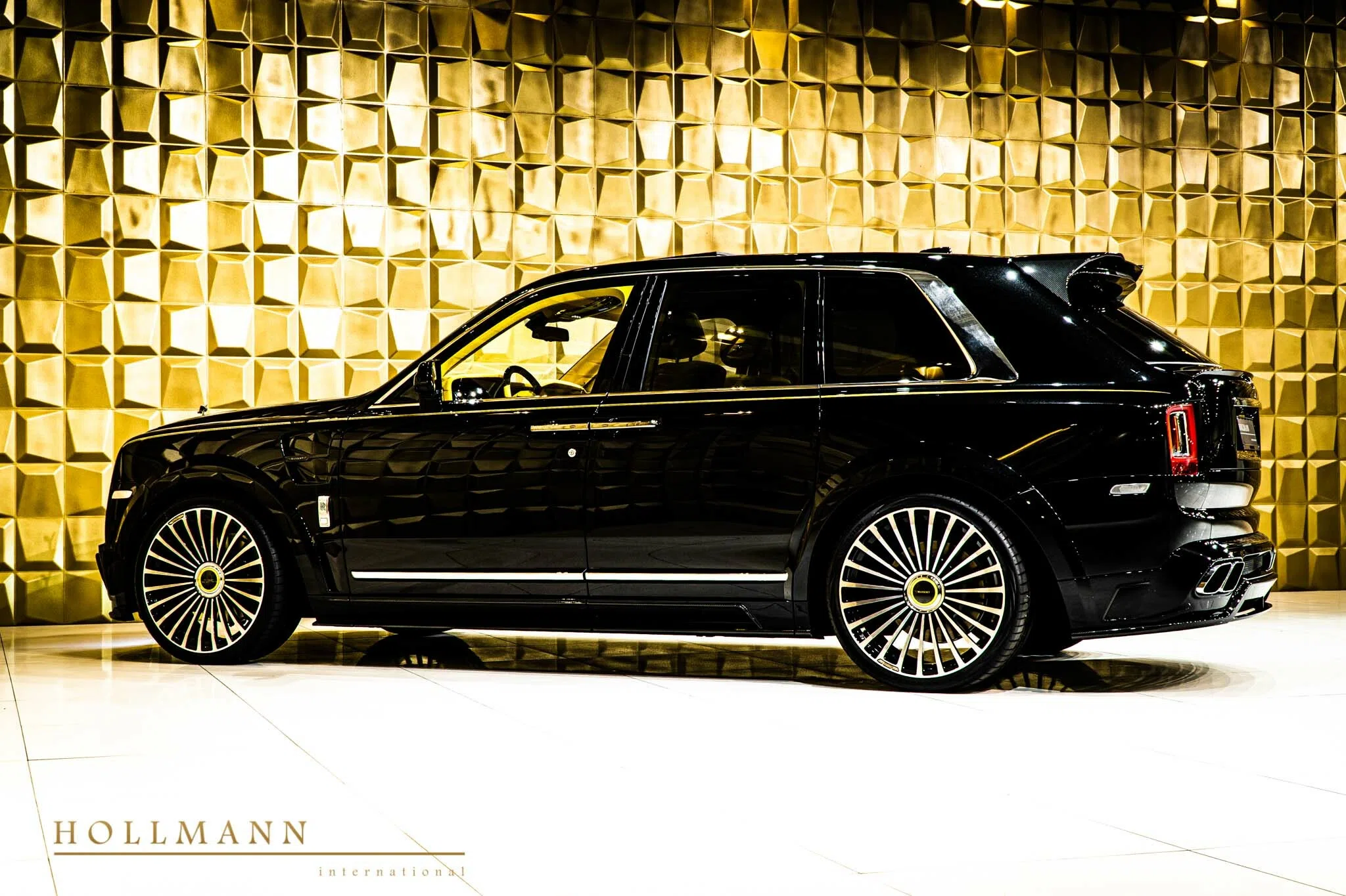 2020 Mansory Cullinan, 8/20