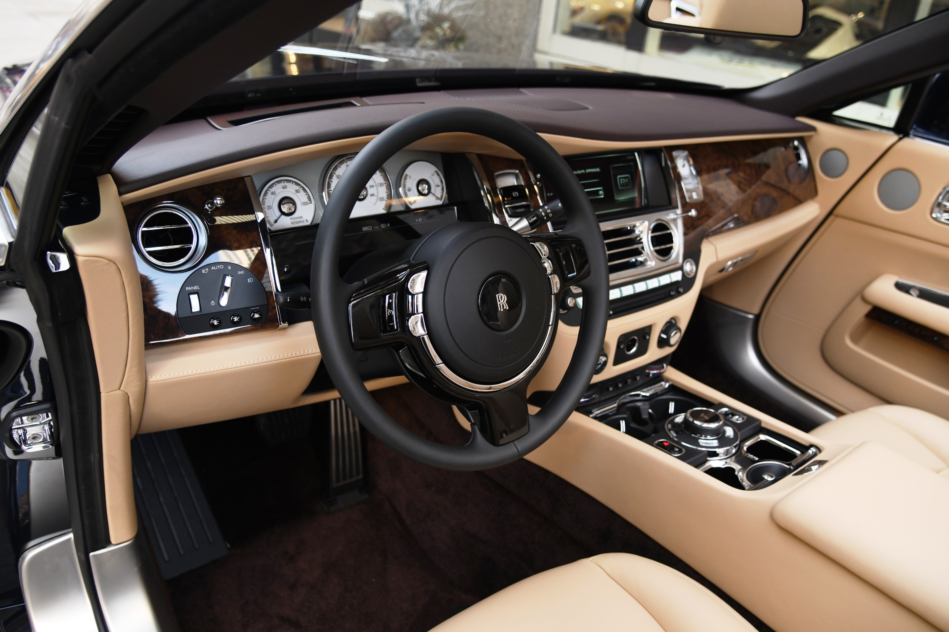 2020 Rolls-Royce Dawn, 11/34